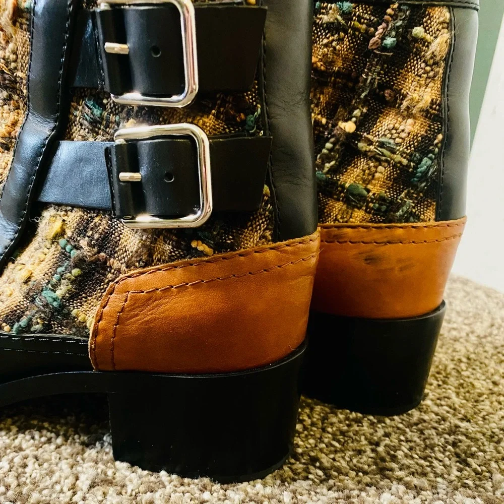EUC CHANEL Black Lambskin & Tweet Short Ankle Boots